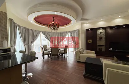 Apartment - 2 Bedrooms - 3 Bathrooms for rent in Al Juffair - Capital Governorate