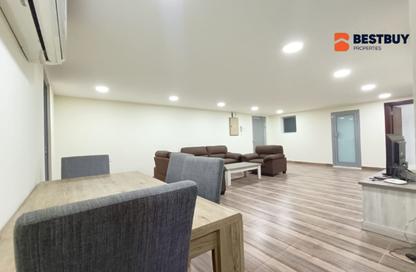Apartment - 2 Bedrooms - 2 Bathrooms for rent in Al Juffair - Capital Governorate