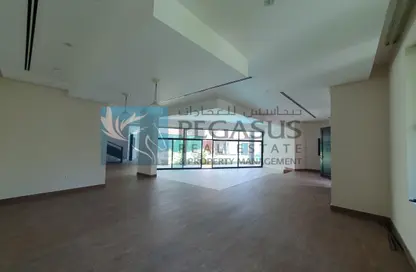 Villa - 4 Bedrooms - 5 Bathrooms for rent in Saar - Northern Governorate