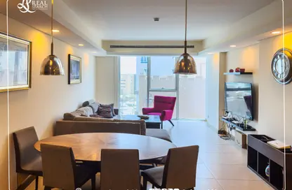 Apartment - 3 Bedrooms - 4 Bathrooms for rent in Busaiteen - Muharraq Governorate