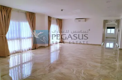 بنتهاوس  - 4 غرف نوم - 4 حمامات للايجار في البديع - المحافظة الشمالية