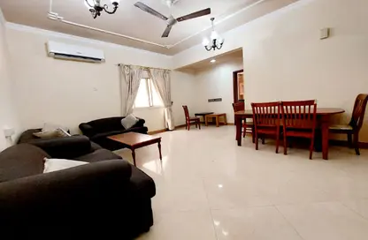 Apartment - 2 Bedrooms - 2 Bathrooms for rent in Segaya - Manama - Capital Governorate
