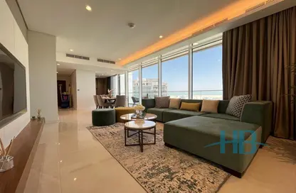 Apartment - 3 Bedrooms - 4 Bathrooms for rent in Canal View - Dilmunia Island - Muharraq Governorate