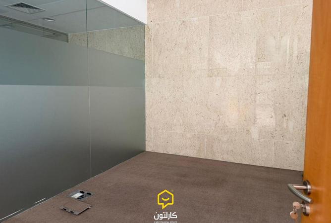 984830 - Property Image 2