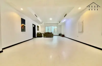 Apartment - 2 Bedrooms - 3 Bathrooms for rent in Al Burhama - Manama - Capital Governorate