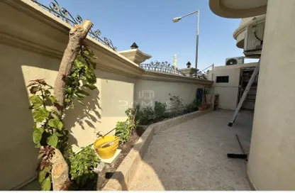Villa - 4 Bedrooms - 5 Bathrooms for sale in Zinj - Manama - Capital Governorate Villa - 4 Bedrooms - 5 Bathrooms for sale in Zinj - Manama - Capital Governorate