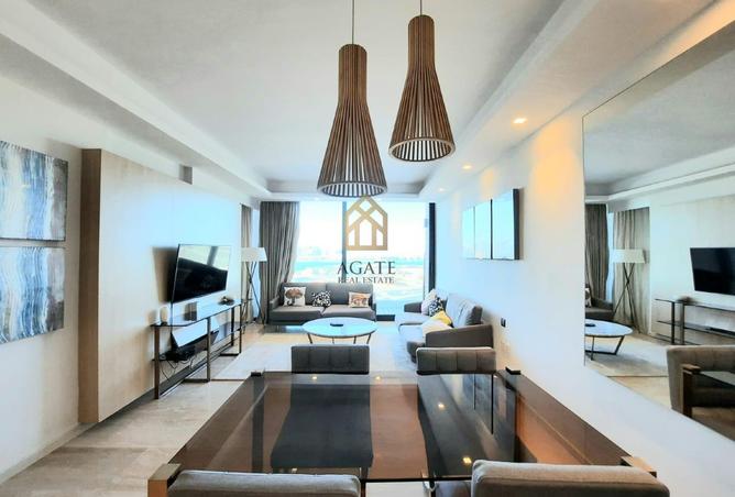 975236 - Property Image 2