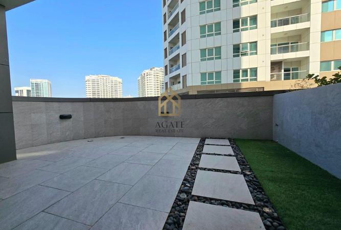 965395 - Property Image 3