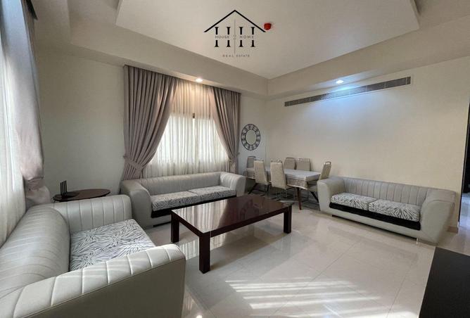 983622 - Property Image 2