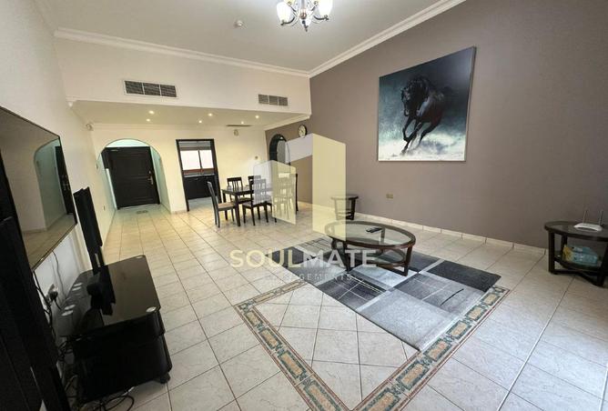 989639 - Property Image 3