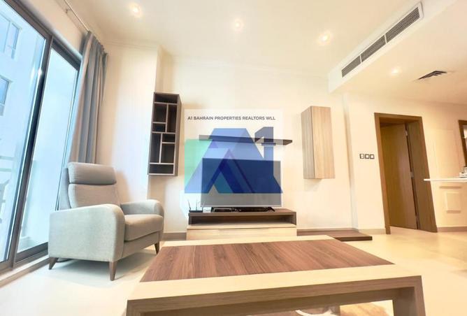 988035 - Property Image 2