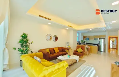 Apartment - 2 Bedrooms - 3 Bathrooms for sale in Al Juffair - Capital Governorate