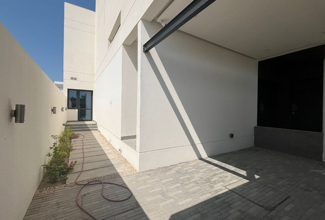 963204 - صورة العقار 2