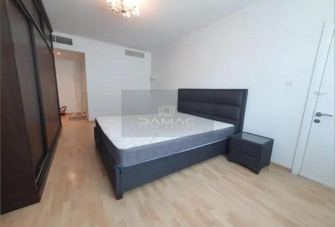 990442 - Property Image 3