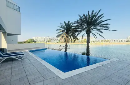 Villa - 3 Bedrooms - 4 Bathrooms for rent in Amwaj Avenue - Amwaj Islands - Muharraq Governorate