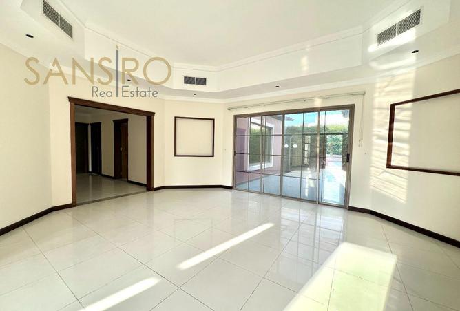 981190 - Property Image 3