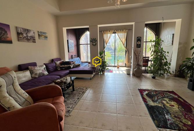 935204 - Property Main Image