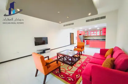 Apartment - 2 Bedrooms - 2 Bathrooms for rent in Al Juffair - Capital Governorate