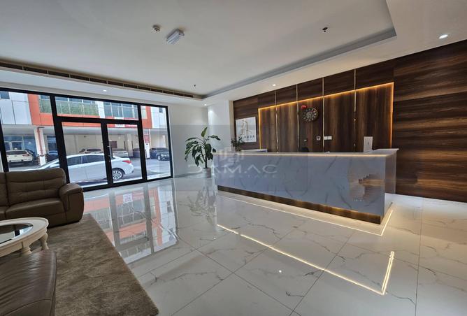 965238 - Property Image 2