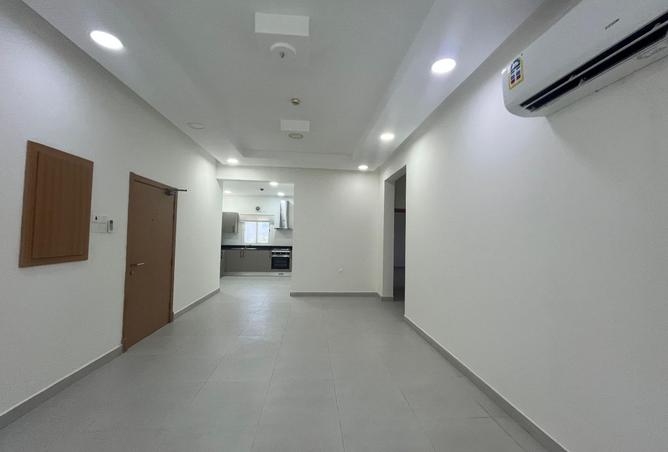 963289 - Property Image 3