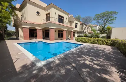Villa - 4 Bedrooms - 5 Bathrooms for rent in Saar - Northern Governorate