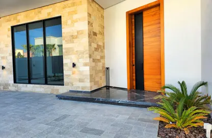 Villa - 6 Bedrooms - 7+ Bathrooms for sale in Saar - Northern Governorate