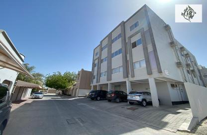 Apartment - 3 Bedrooms - 2 Bathrooms for rent in Arad - Muharraq Governorate