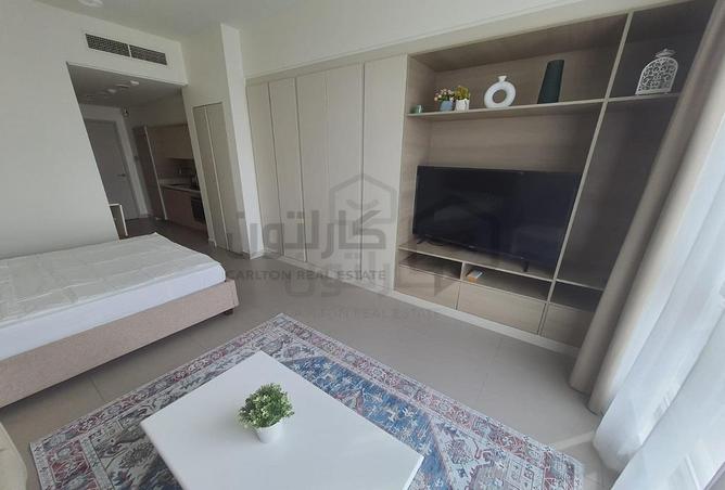 903055 - Property Image 3