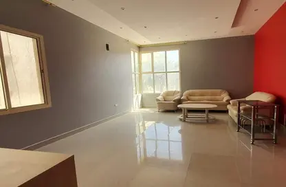 Apartment - 2 Bedrooms - 2 Bathrooms for rent in Arad - Muharraq Governorate