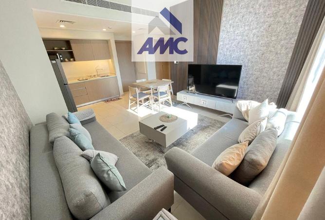 967020 - Property Image 3