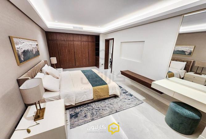 702382 - Property Image 3