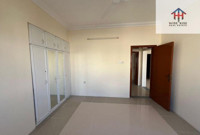 987926 - Property Image 3