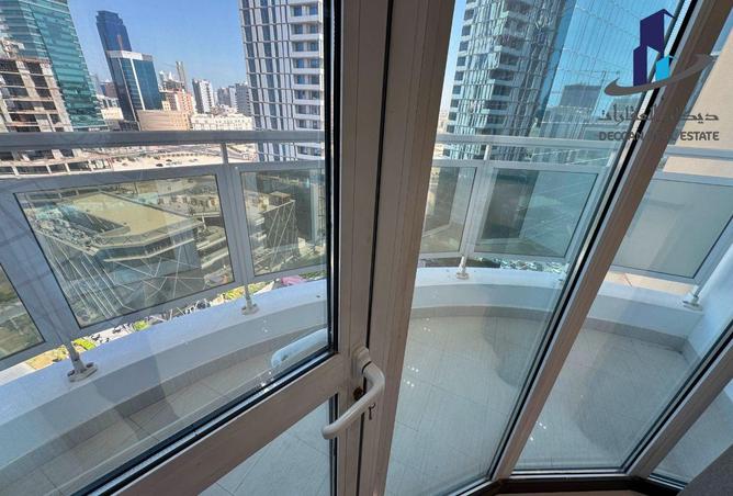 989200 - Property Image 3