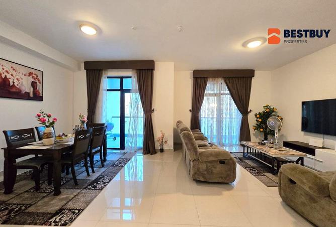 979308 - Property Image 2