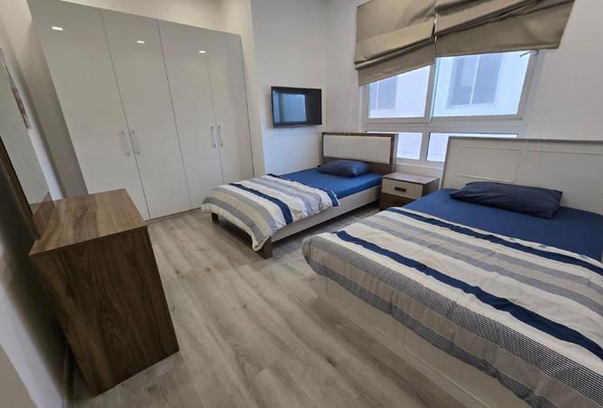 960523 - Property Image 2