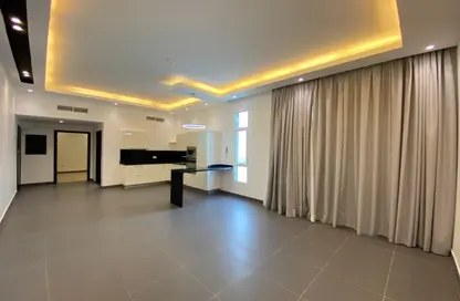 Apartment - 2 Bedrooms - 2 Bathrooms for rent in Janabiya - Northern Governorate