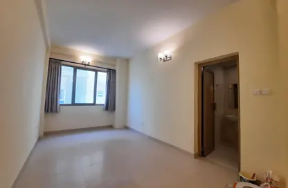 Apartment - 2 Bedrooms - 2 Bathrooms for rent in Hidd - Muharraq Governorate