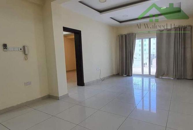 725905 - Property Image 3