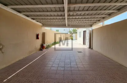 فيلا - 7 غرف نوم - 3 حمامات للايجار في مدينة حمد - المحافظة الشمالية