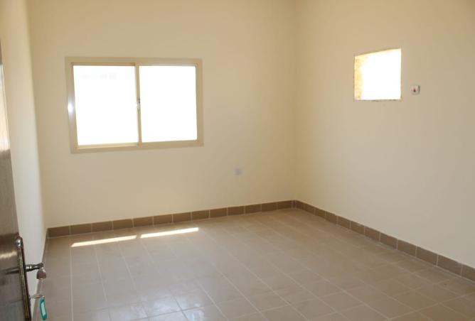 972456 - Property Image 3