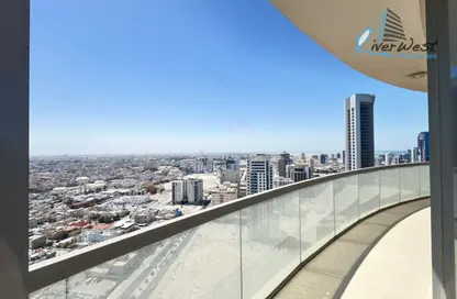 Apartment - 2 Bedrooms - 2 Bathrooms for rent in Sanabis - Manama - Capital Governorate