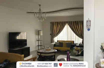 Apartment - 5 Bedrooms - 6 Bathrooms for sale in Tubli - Central Governorate