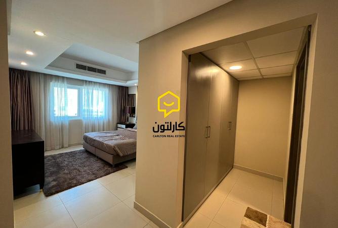 968077 - Property Image 3