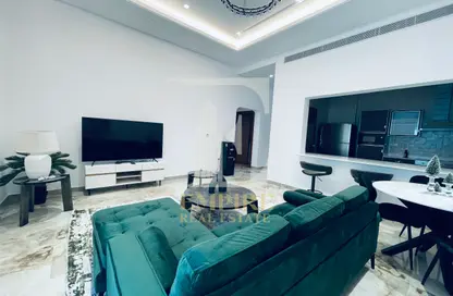 Apartment - 1 Bedroom - 1 Bathroom for rent in Seef - Capital Governorate