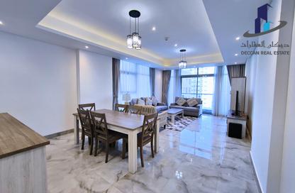 Apartment - 3 Bedrooms - 4 Bathrooms for rent in Al Juffair - Capital Governorate