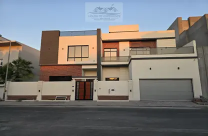 Villa - 5 Bedrooms - 7 Bathrooms for sale in Saar - Northern Governorate