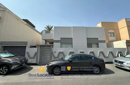Villa - 3 Bedrooms - 2 Bathrooms for sale in Zinj - Manama - Capital Governorate