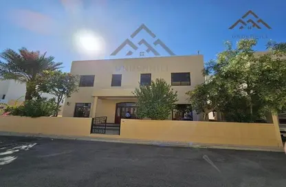 Villa - 5 Bedrooms - 5 Bathrooms for rent in Saar - Northern Governorate