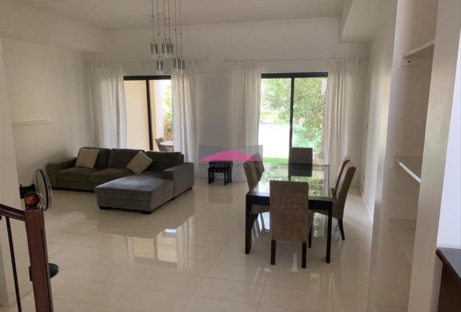 980711 - Property Image 3