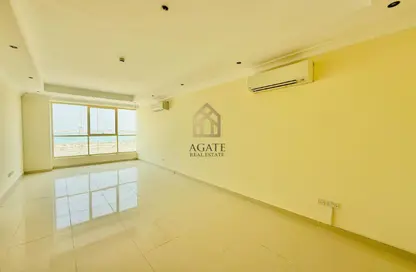 Office Space - Studio - 2 Bathrooms for rent in Galali - Muharraq Governorate